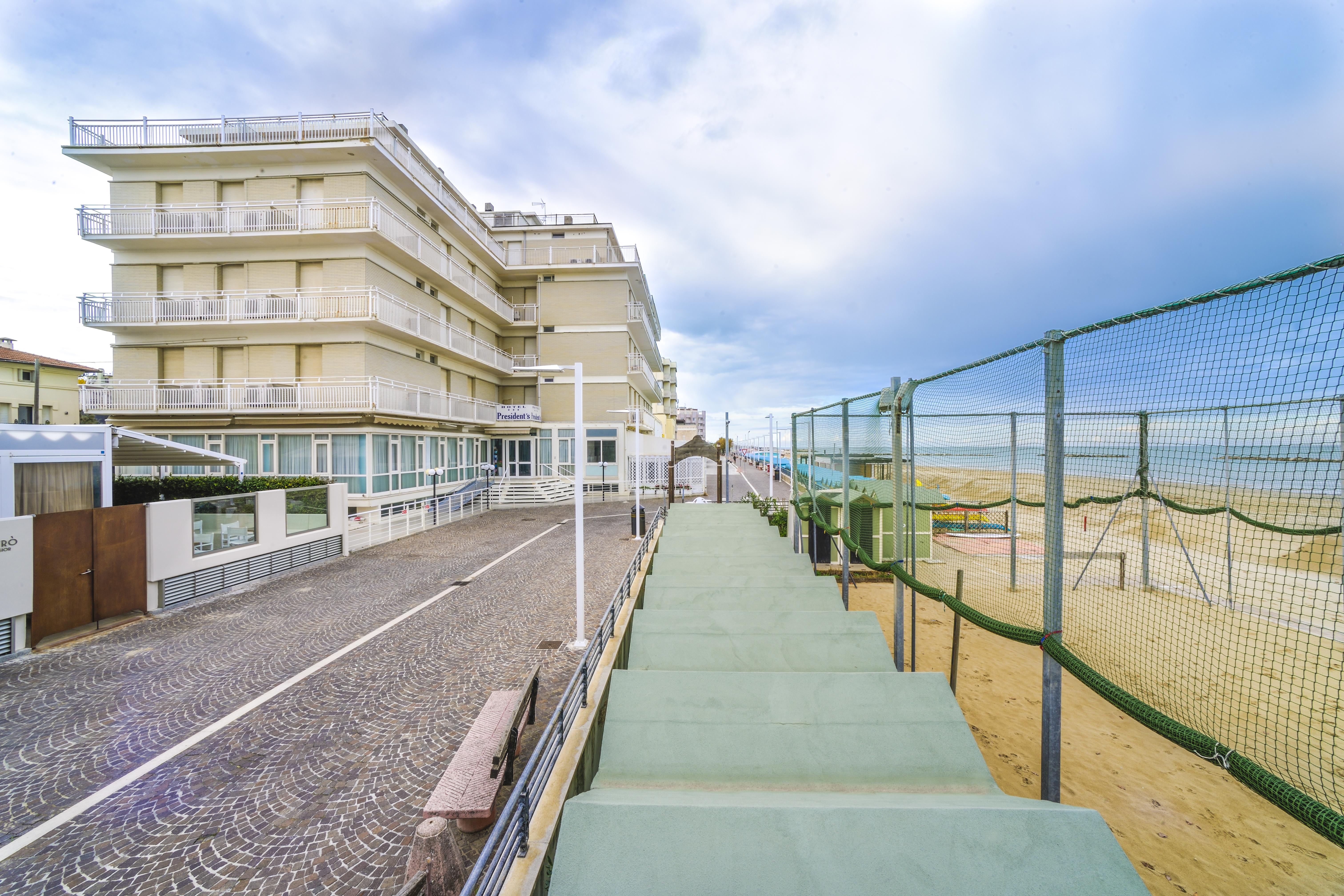 Hotel President'S Pesaro Exterior photo