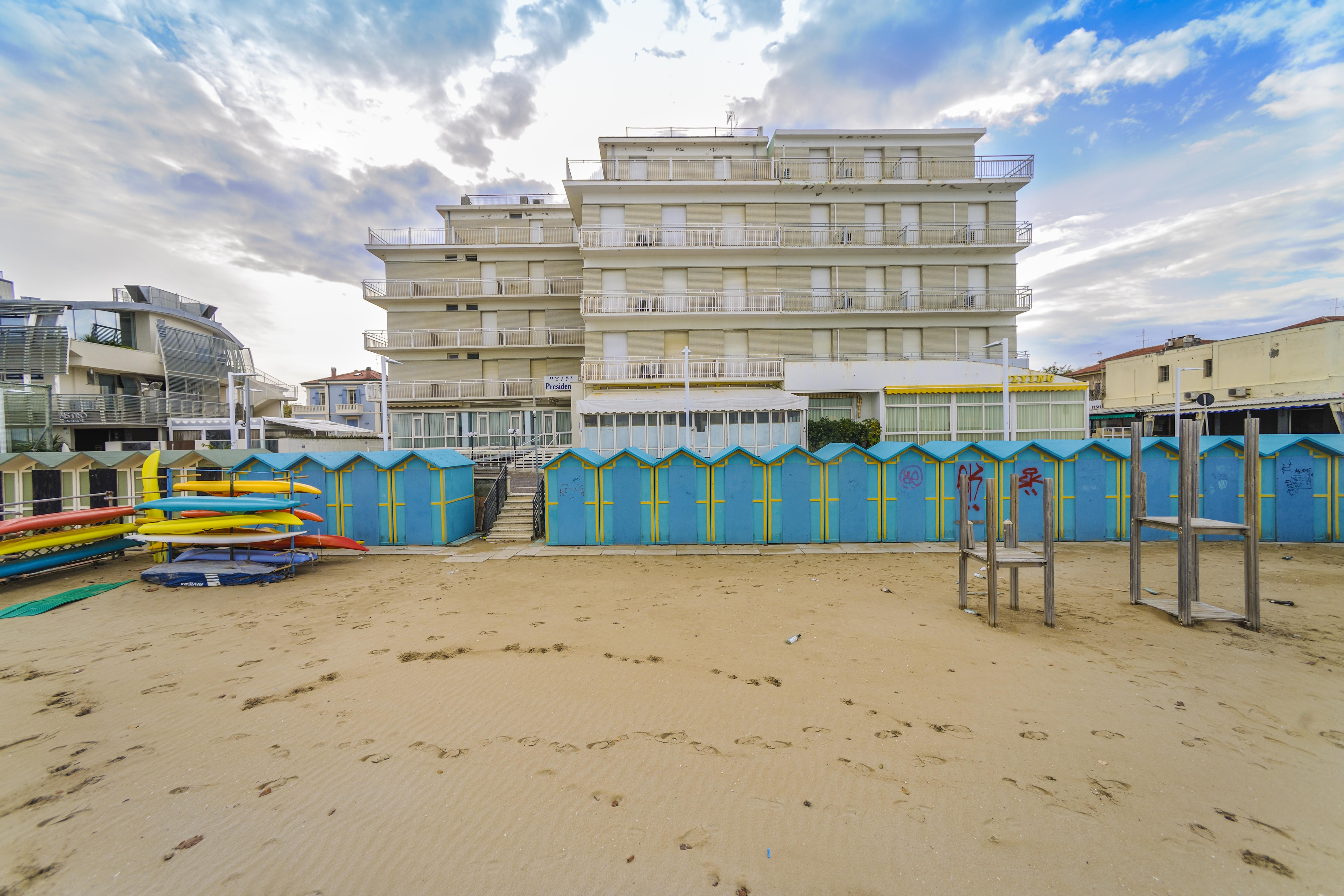 Hotel President'S Pesaro Exterior photo